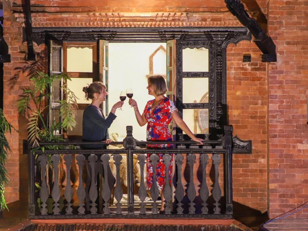 ヘリテージ ホテル スイーツ アンド スパ ポカラ エクステリア 写真